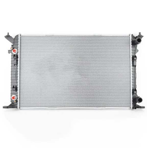 Radiator For Audi A5 A4 Q5 81K0121251T
