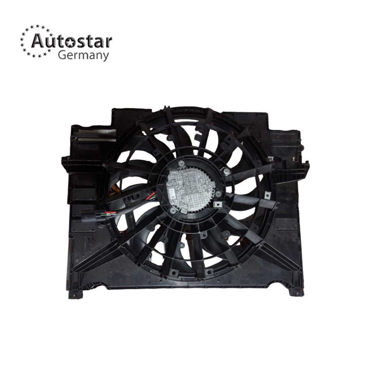 Cooling Fan Velar 650W Lr137841