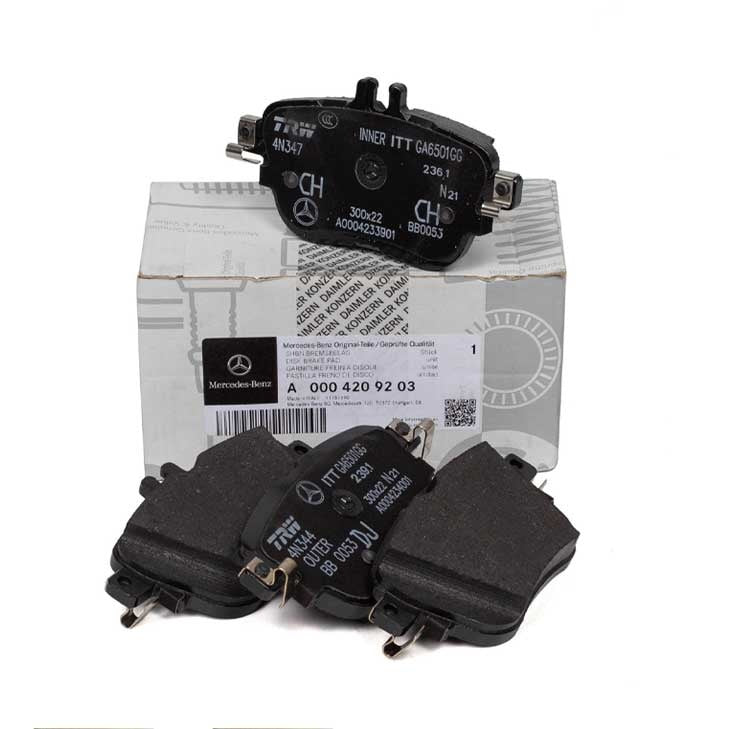 Brake Pad C238 S213 W213 E-Class W213 0004209203