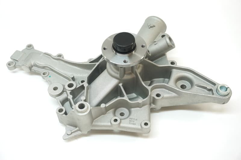 Water Pump For Mercedes Benz 1122001501