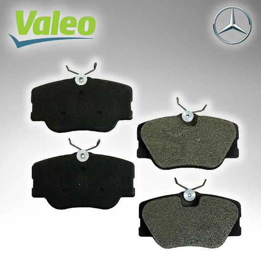 Brake Pads For Mercedes Benz Class E0004209920